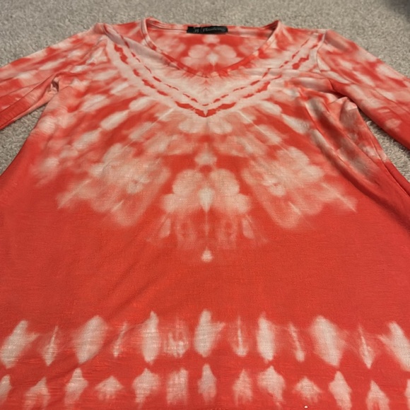 Women’s top - Picture 3 of 4